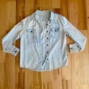 Forever 21 Bleach-dyed Denim Button-down Top!